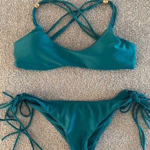 Emerald Green Bikini Set (never worn!!!)
